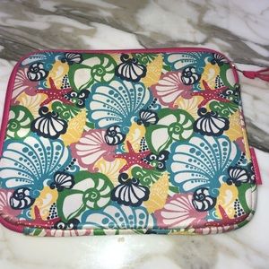 Lilly Pulitzer Ipad case- perfect condition